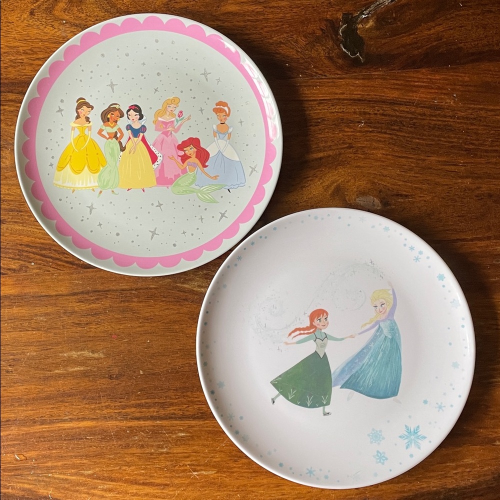 2 Pottery Barn Kids Melamine Plates Disney Princess + Disney Frozen